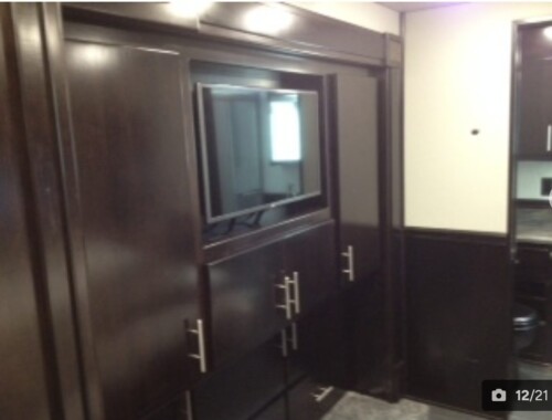 2016 Lone Star 2 Bath Triple Slide Bunk Coach 80K Miles, Loaded, Available Today - Image 12